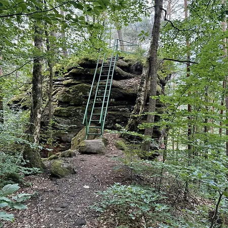 度假居 Seehausluwiroyal *